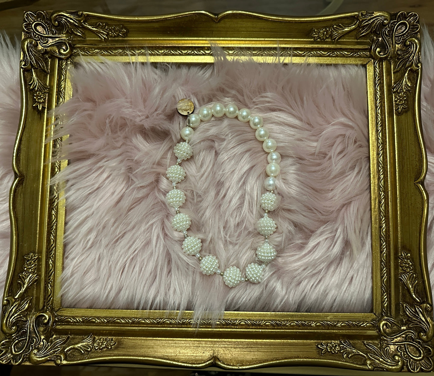 Gorgeous Classic Whites Pearl Necklaces for Pets