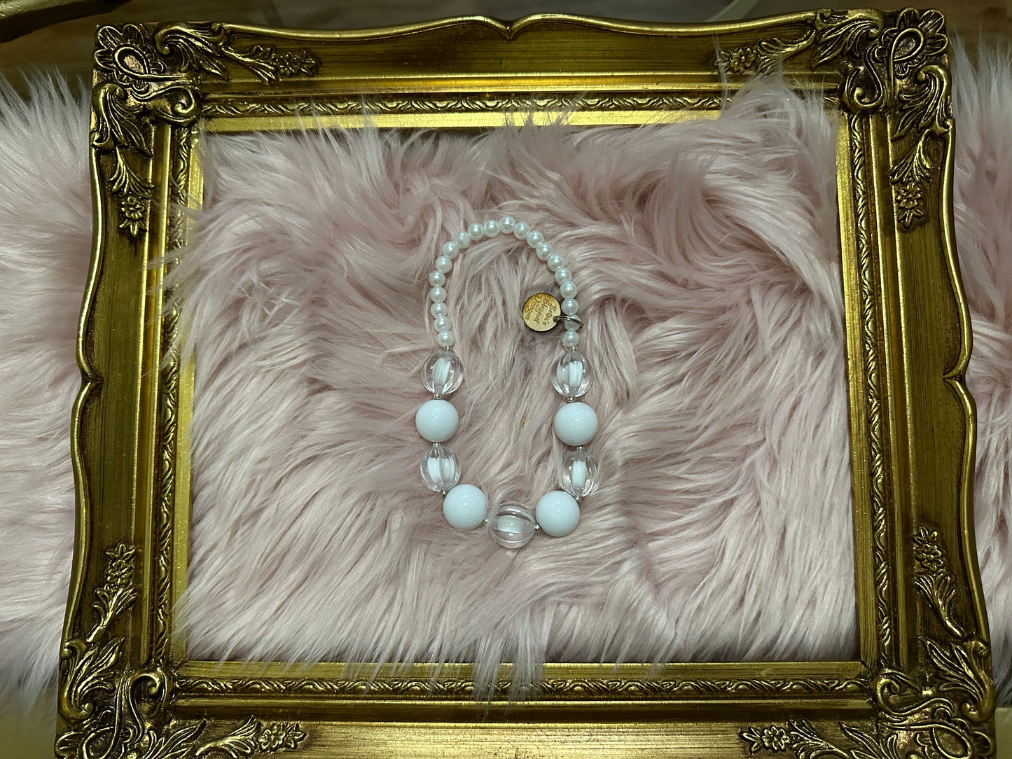 Gorgeous Classic Whites Pearl Necklaces for Pets